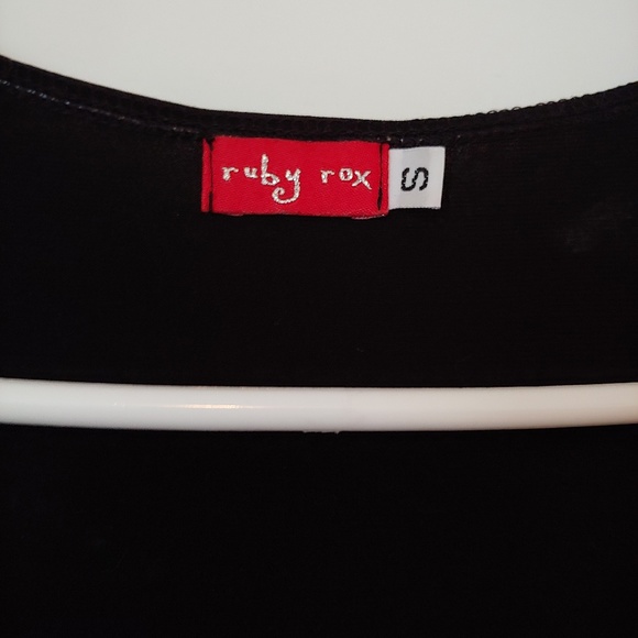 😍 SEXY RUFFLE DRESS😍✨ - Picture 2 of 2